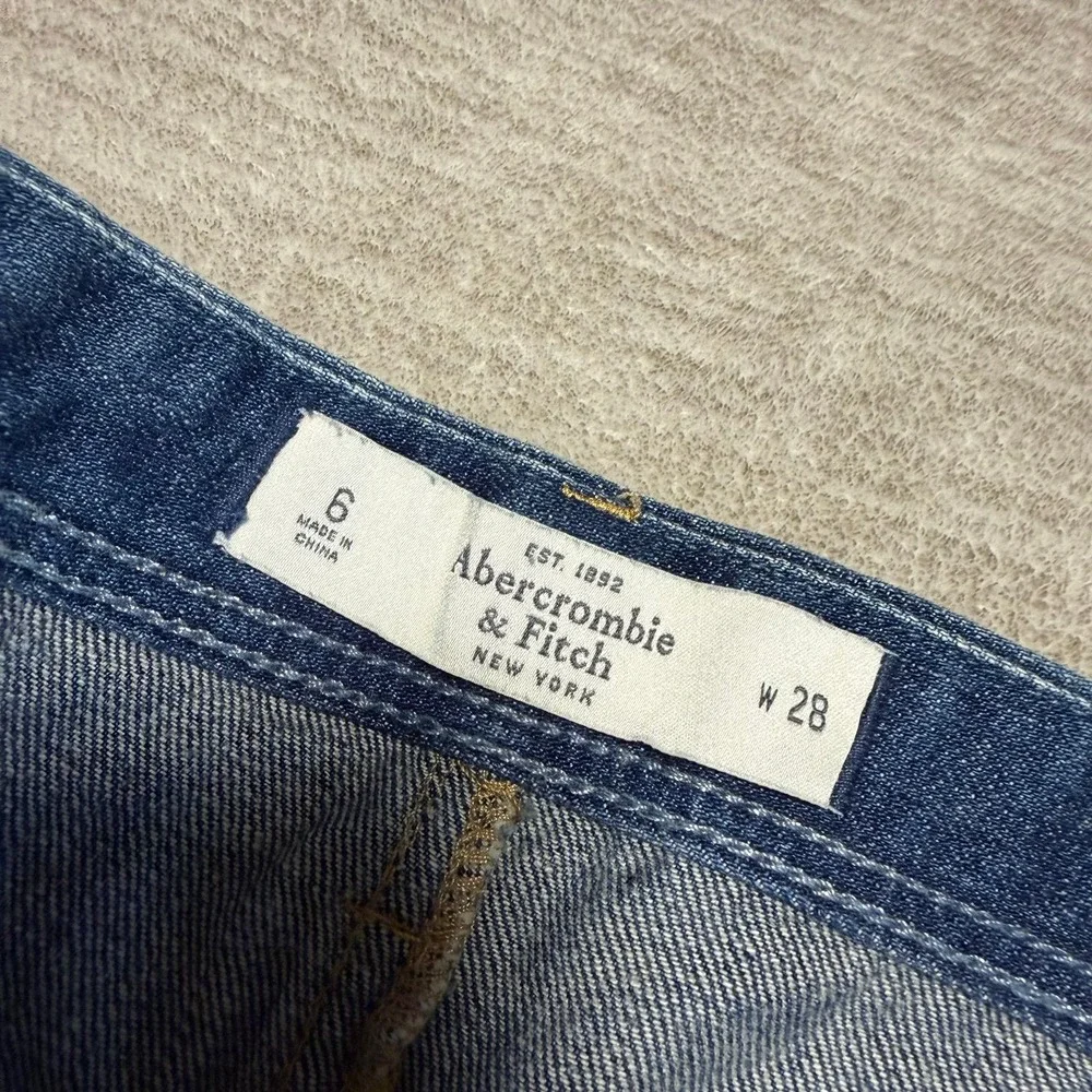 Abercrombie & Fitch Denim Mini Skirt Distressed Raw Hem Blue Size 6 W28 Y2K